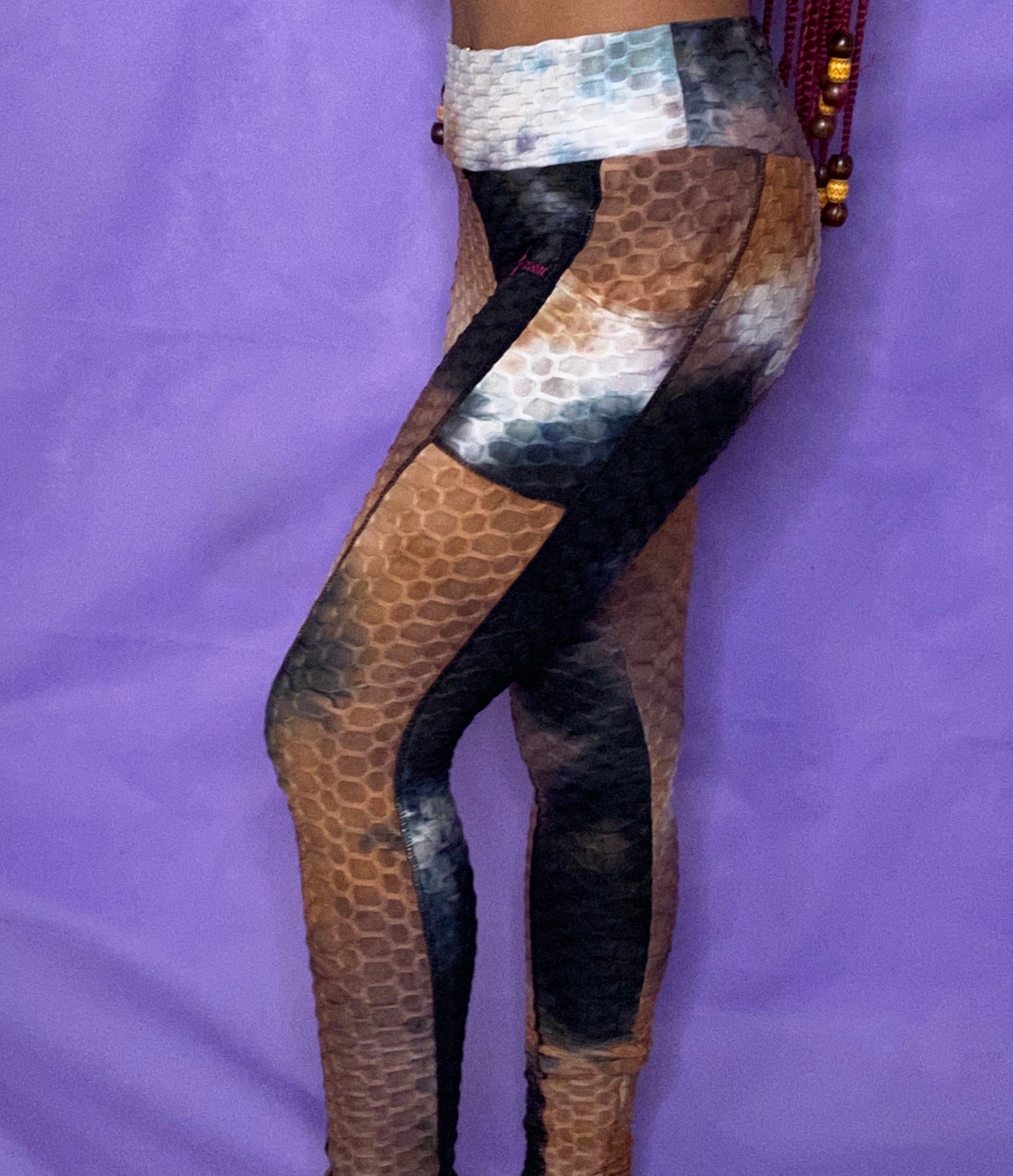 Tie Dye Butt Lifting Leggings with pockets- rust/black